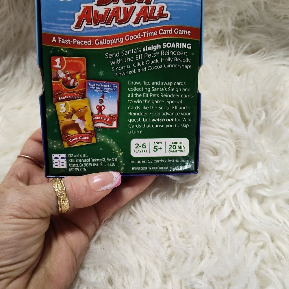 Elf on the Shelf Pets Dash Away All Card Game